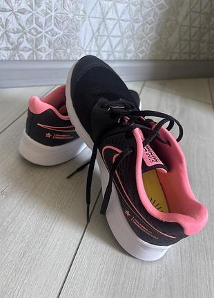Кросівки nike