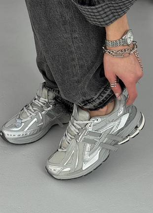 Женские кроссовки new balance 1906a grey
