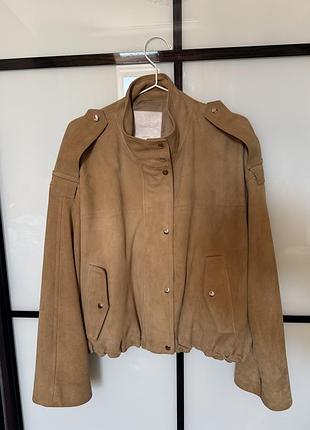 Замшева куртка massimo dutti бежева l (на м)