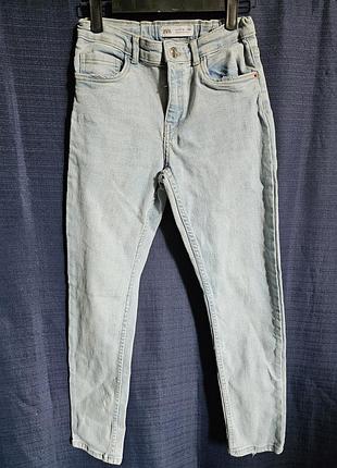 Джинсы zara