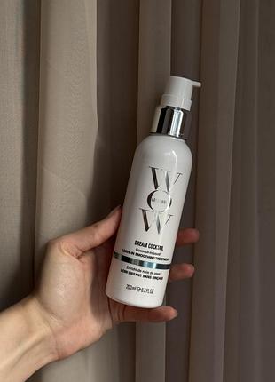 Color wow dream cocktail coconut-infused leave-in treatment