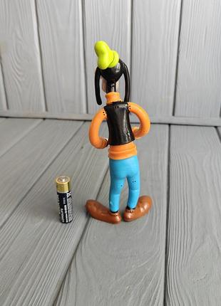 Фигурка гуфи disney goofy 2011 3