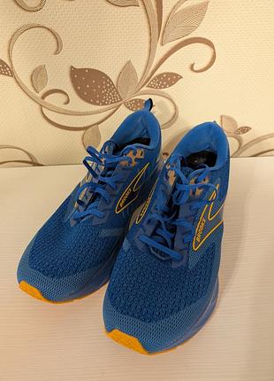 Кросівки чоловічі  brooks levitate gts 6, 46.5