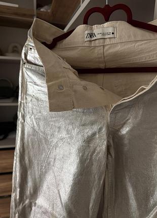 Zara джинси з сріблястим напиленням. 34 розмір xs