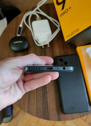 Realme 9 pro plus 8/256 7