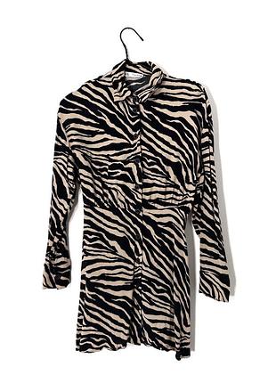 Коротка сукня з принтом зебри zara