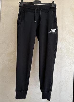 Жіночі спортивні штани,чорні, new balance, розмір м