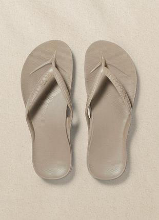 Шльопанці з підтримкою зводу стопи archies arch support flip flop taupe 24 см 🛍️1+1=3🛍️