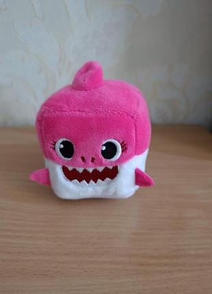 Baby shark інтерактивна м'яка іграшка, акуленя