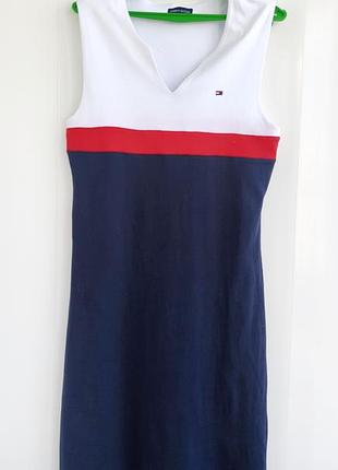 Спортивное платье от бренда Tommy hilfiger