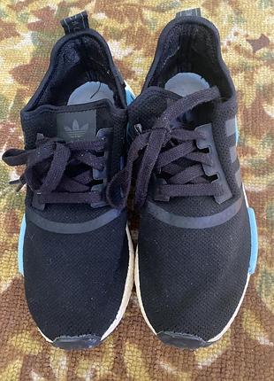 Стильні кросівки adidas