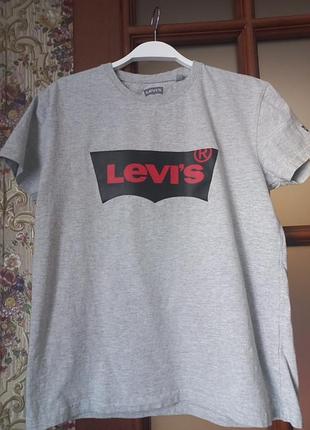 Футболка чоловіча  levi's    s бавовна