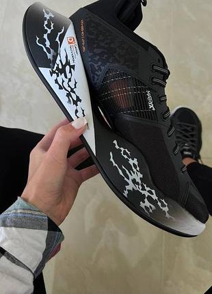 Кросівки deckers оригінал 3