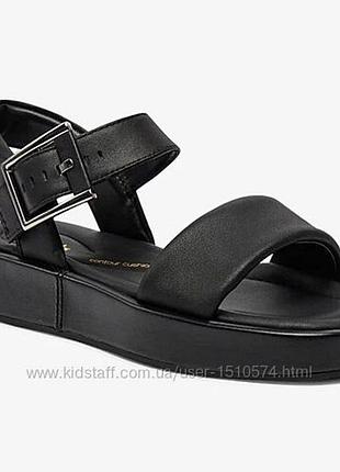 Р.38,39.5,40 clarks женские кожаные босоножки оригинал