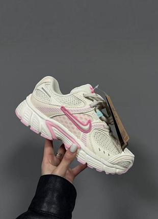 Nike v5 rnr жіночі кросівки