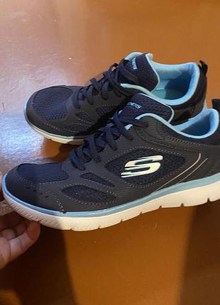 Кросівки 38 р skechers