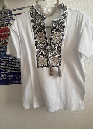 Поло вишиванка