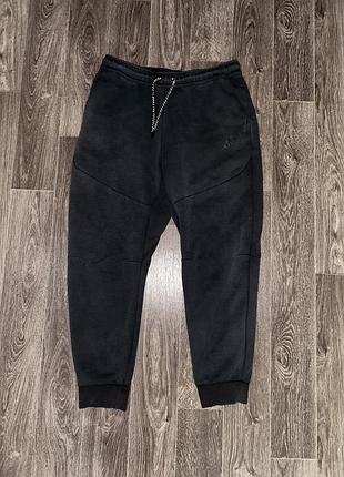Штаны nike tech fleece