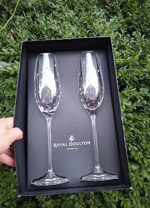 Фужеры праздничные от  известного бренда royal dalton с кристаллами сваровски в родной коробке