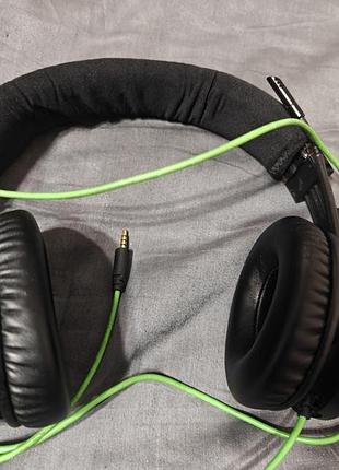 Геймерские ведущие наушники razer