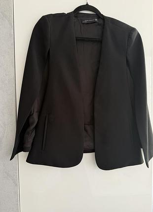 Стильний жакет-кейп zara