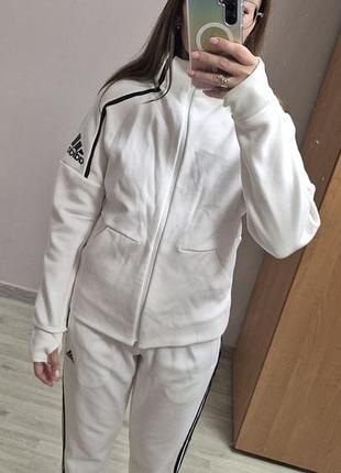 Женский костюм adidas