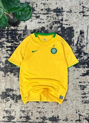 Футбольна футболка nike brazil