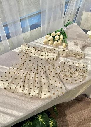 Муслиновое платье с крылышками сердца беж + блумеры + повязка 80