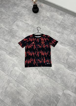 Футболка adidas manchester united 2021-22