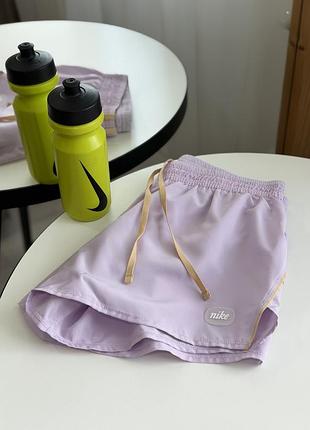 Спортивные шорты nike 38(m)