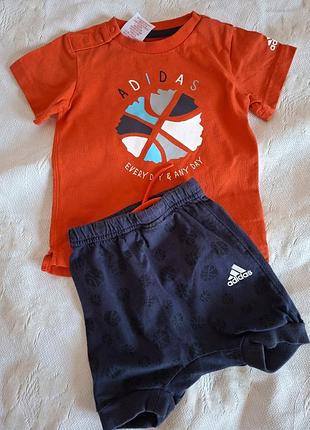 Костюм adidas originals  для немовля 6-9 місяців