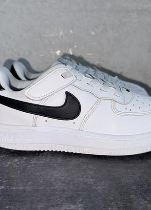 Кросівки шкіряні nike force 1 easyon, оригінал, р-р 31,5, уст 20,5 см