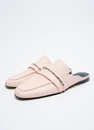 Рожеві мюлі zara