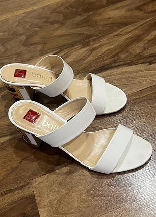 Босоніжки pollini