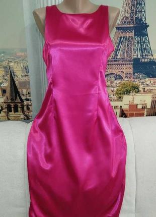 Шикарне плаття boohoo з красивою спинкою, упоряд. відмінне. розмір 12/м. сток!