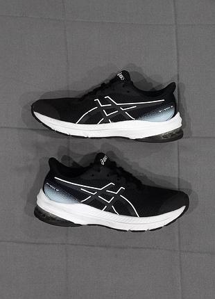 Кроссовки мужские asics- размер 36-37