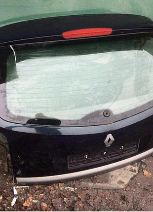 Б/у крышка багажника renault laguna 2, 8200041385, 7701472661 глухое стекло