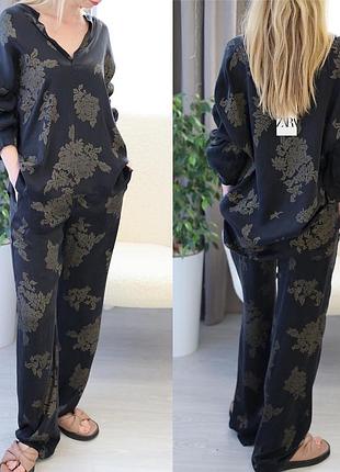 Просто неймовірний костюм zara