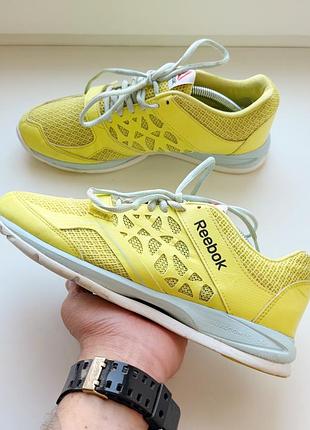 Женские кроссовки reebok studio choice