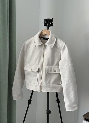 Піджак курточка zara біла