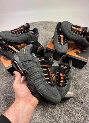 Кросівки nike x 95 syna world