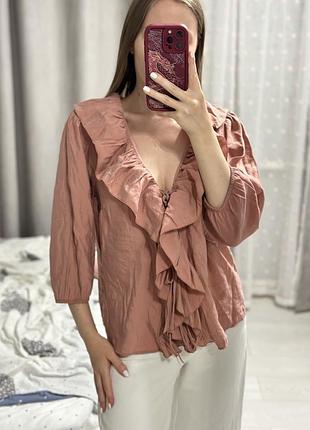 Блуза з рюшами
