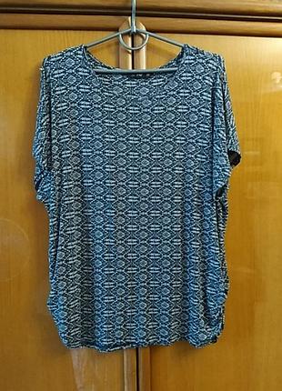 Футболка женочья размир 56-60.выскоза.