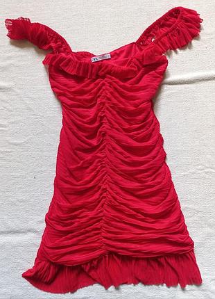 Платье-мини от zara.