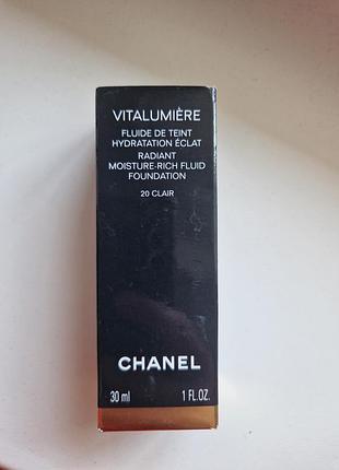Тональный крем chanel vitalumiere 20 clair