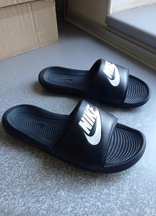 Шльопанці тапки nike victori one slide 2023