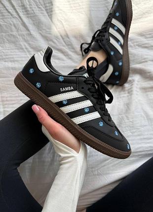 Стильные женские кроссовки adidas samba floral black