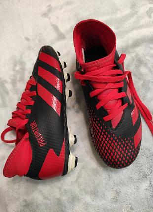Бутси дитячі adidas сороконожки для маленького футболіста р.31-32/us 1,5/20см