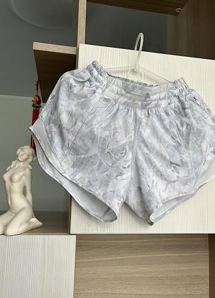 Спортивні короткі шорти з трусиками xs/s lululemon / шорти lululemon на струнку дівчину або підлітка/ круті спортивні шорти з трусиками