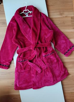 Яркий плюшевый халат dkny